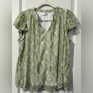 LC Lauren Conrad Tie Front Ruffled V-Neck Shell Blouse size Medium